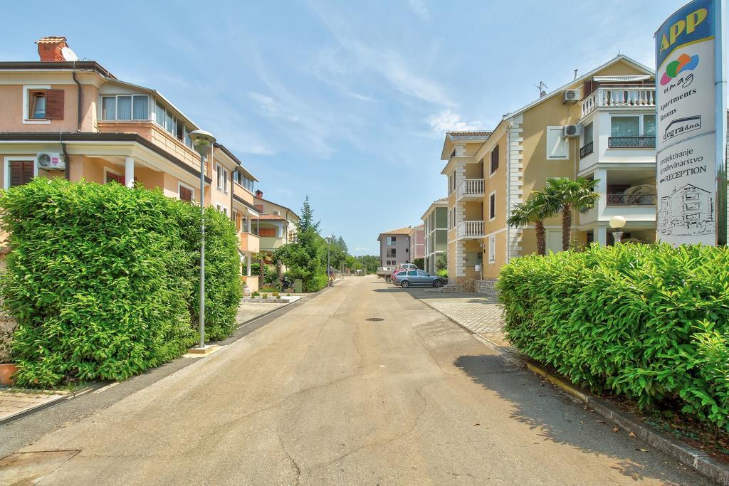 Apartments Vera أوماغ المظهر الخارجي الصورة