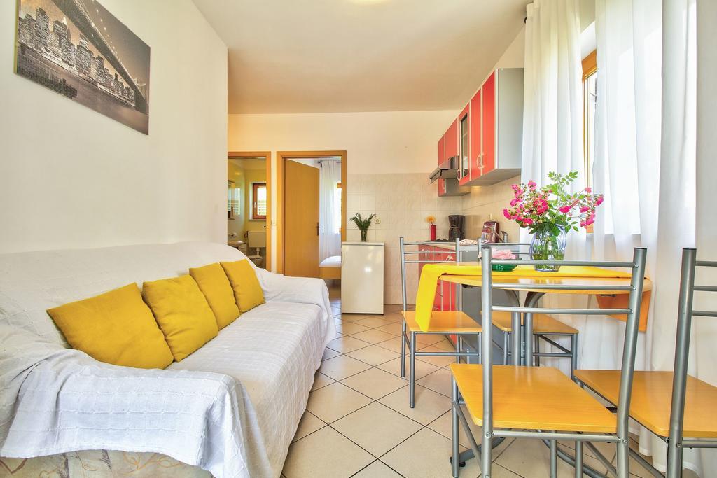 Apartments Vera أوماغ المظهر الخارجي الصورة