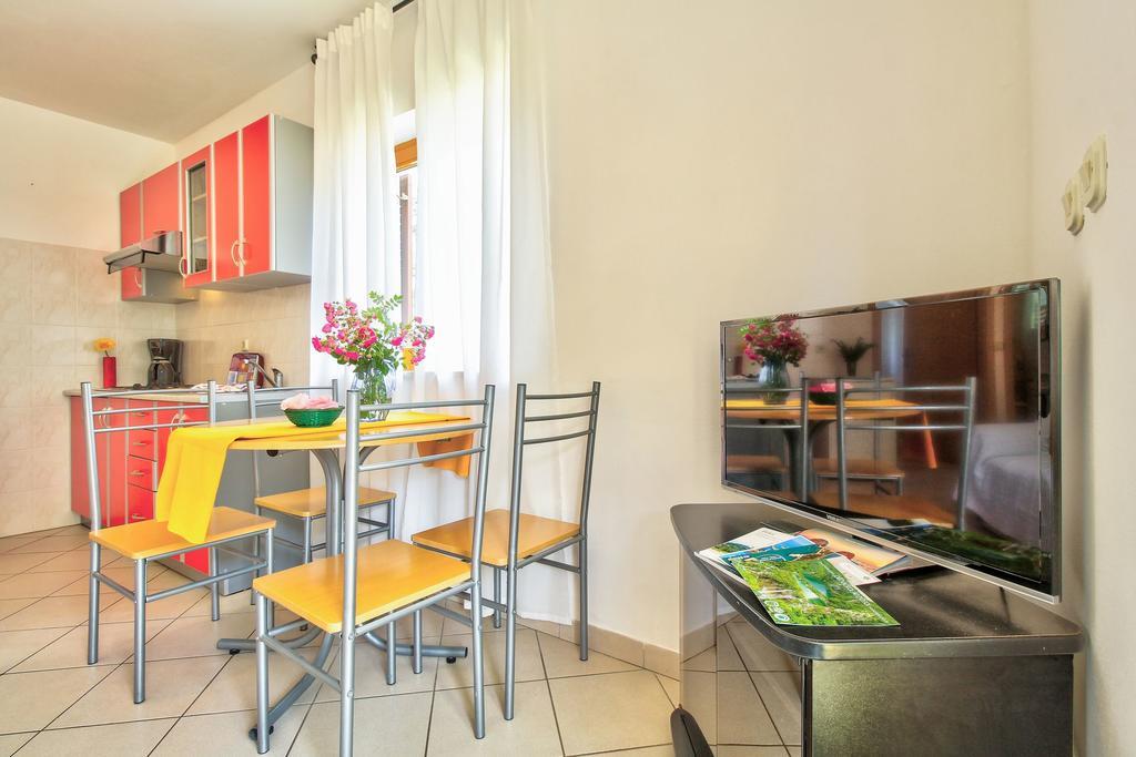 Apartments Vera أوماغ المظهر الخارجي الصورة