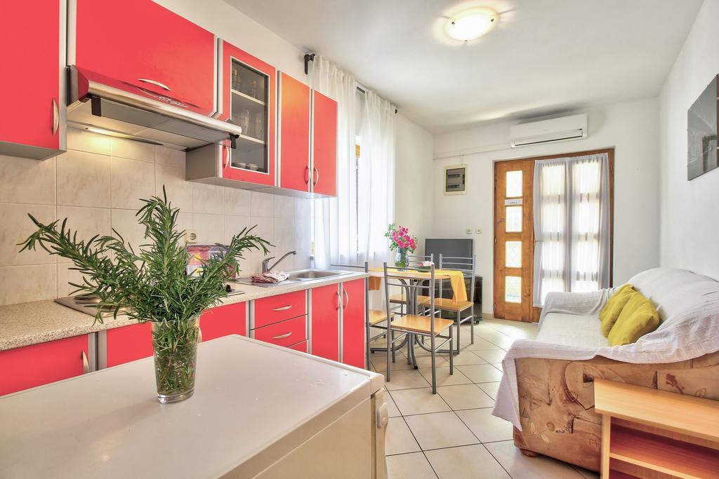 Apartments Vera أوماغ المظهر الخارجي الصورة