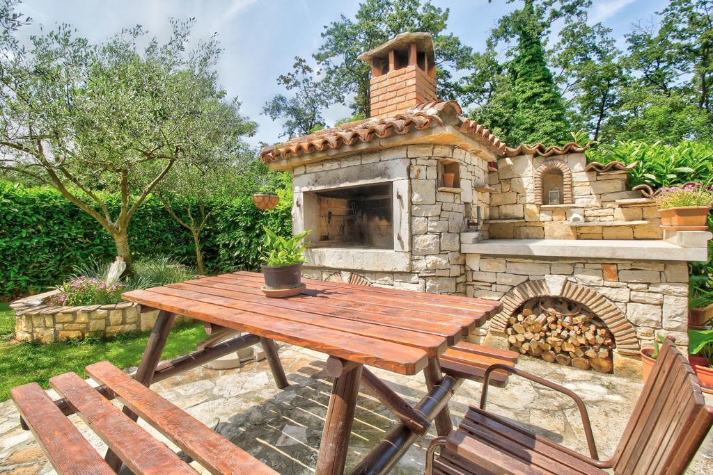 Apartments Vera أوماغ المظهر الخارجي الصورة