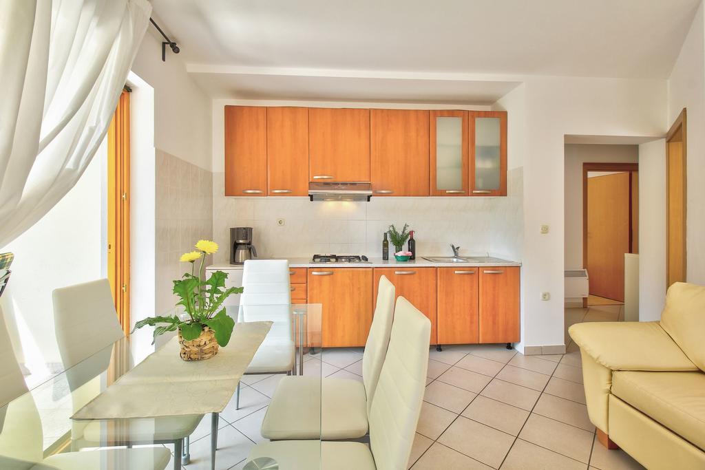 Apartments Vera أوماغ المظهر الخارجي الصورة