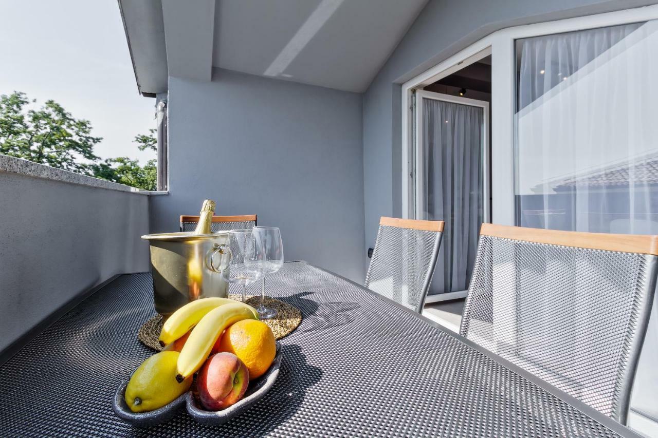 Apartments Vera أوماغ المظهر الخارجي الصورة