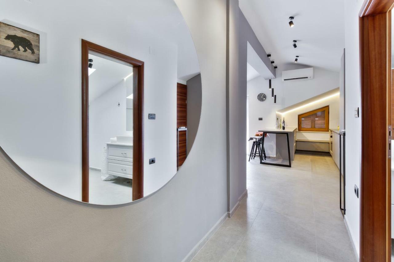 Apartments Vera أوماغ المظهر الخارجي الصورة