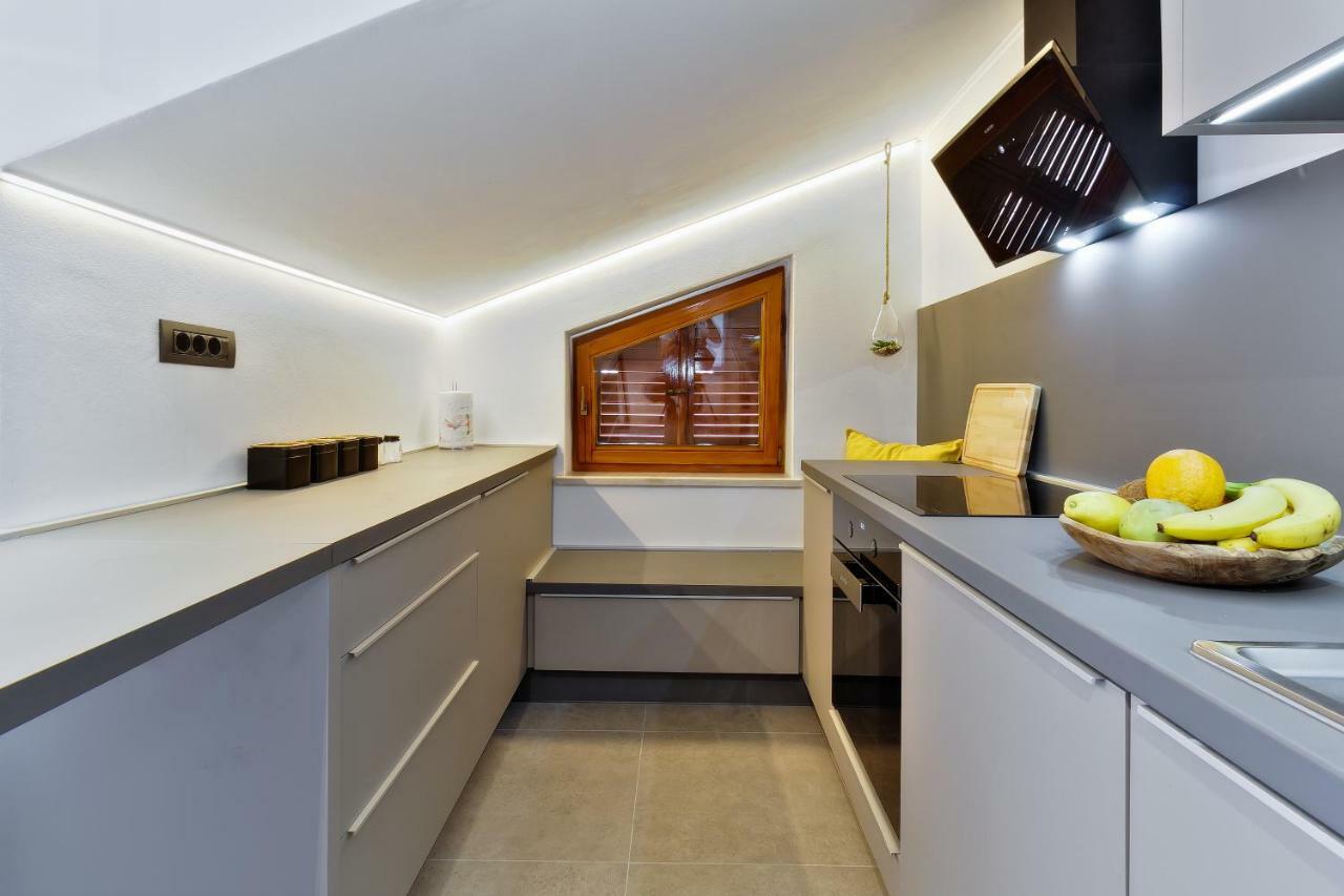 Apartments Vera أوماغ المظهر الخارجي الصورة